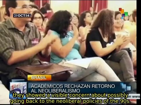 Brazil government under Rousseff provides scholarships to students