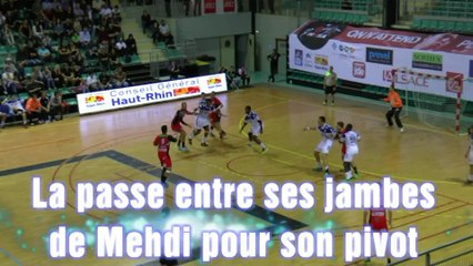 La passe entre ses jambes de Mehdi pour son pivot