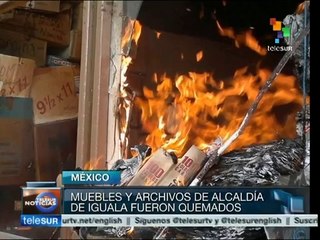 México: incendian Palacio Municipal de Iguala