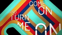 David Guetta - Turn Me On ft. Nicki Minaj (Lyrics Video)