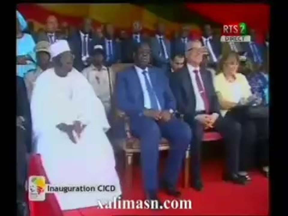 youssou ndour met l'ambiance a l'inauguration du cicd