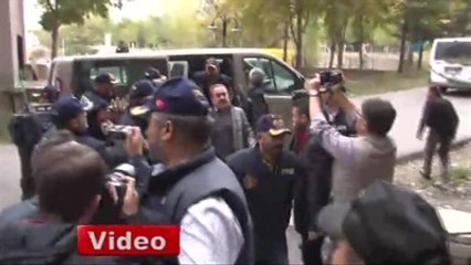 Gözaltındaki Polisler Adliyede