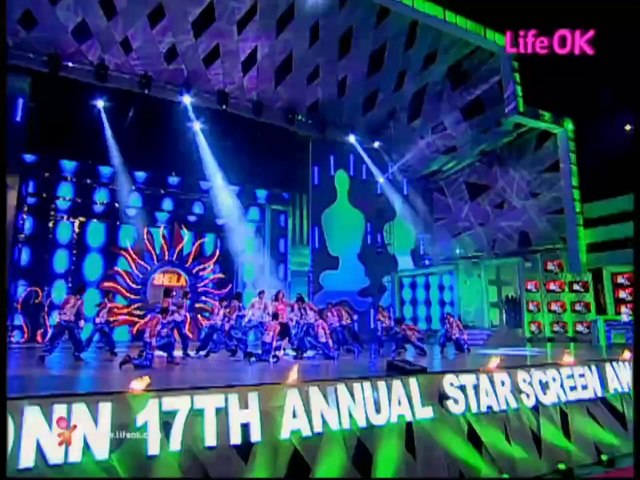 Katrina Kaif performance-8
