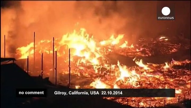 Firefighters battle barn blaze California