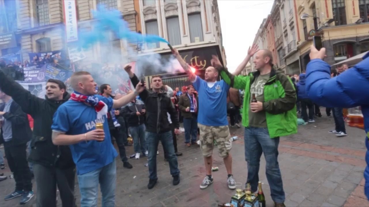 Supporters d'Everton à Lille : la police intervient