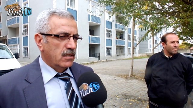 AĞRI ABİDE MAHALLESİ MUHTARI MAHALLE İÇİNDEN GEÇEN DERENİN HALİNE SİTEM ETTİ