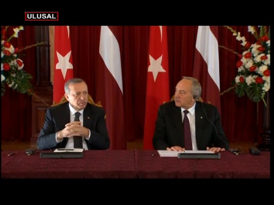 ''ABD TÜRKiYE'YE RAĞMEN PYD'YE VERDi''