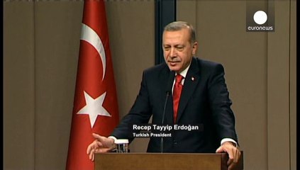 Siria, duri scontri a Kobane in attesa dell'arrivo dei Peshmerga