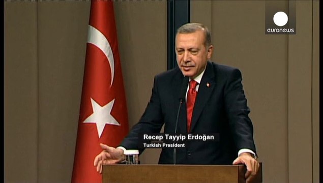Siria, duri scontri a Kobane in attesa dell'arrivo dei Peshmerga