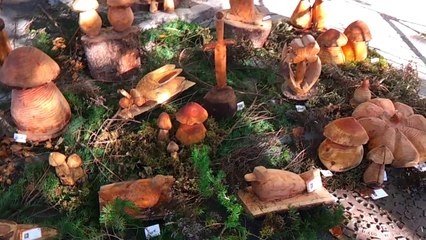 Sculpture en bois.....