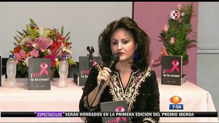 Maite Perroni [@MaiteOficial] Apoya a su mama en lanzamiento de libro