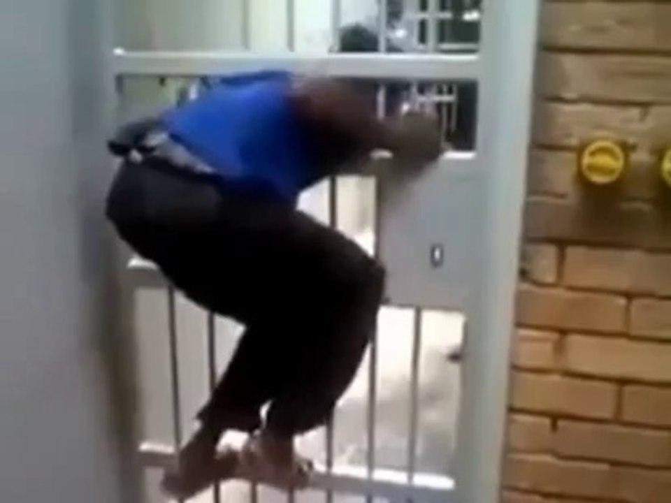 Guy can get through jail cell door with ease