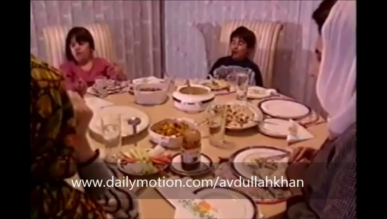 BiBi Shaheed with Her Kids and Najam Sethi Rare and Unseen Video
