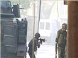 مقتل أربعة مدنيين وجرح ثلاثين باشتباكات طرابلس