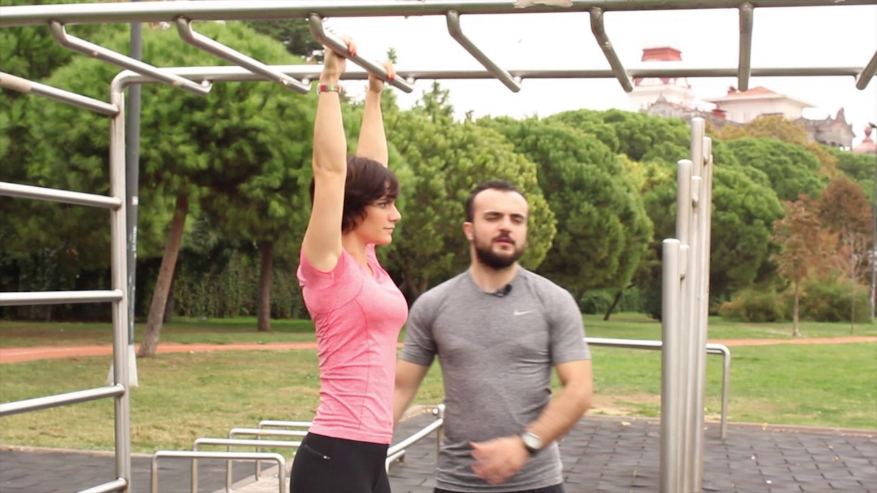 Sırt Kaslarını Çalıştırmak için "Basic Pull Up" - Her Yerde Spor