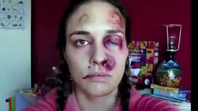 Bir Yıl Boyunca Her Gün Selfie Çeken Kadın