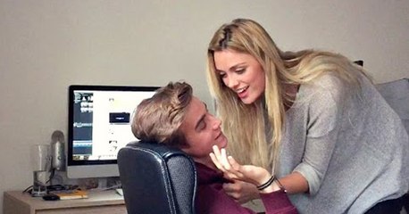 GIRLFRIEND PRANKS MY ROOMMATE