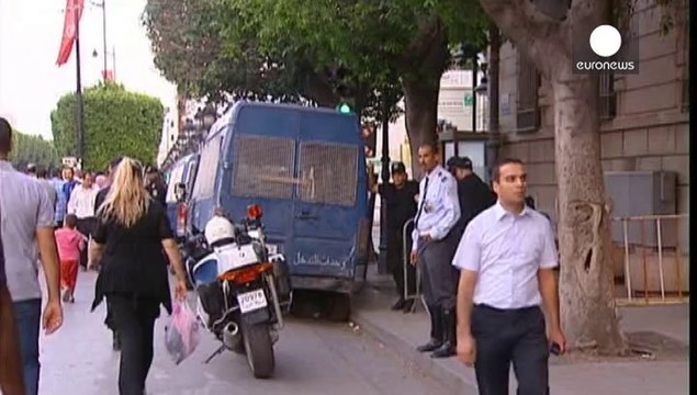 درگیری خونین میان پلیس تونس و اسلامگرایان در آستانه انتخابات