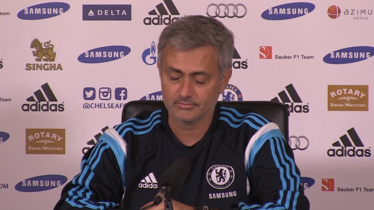 Mourinho: "Diego Costa ha una piccola chance, Van Gaal? Importante per me"