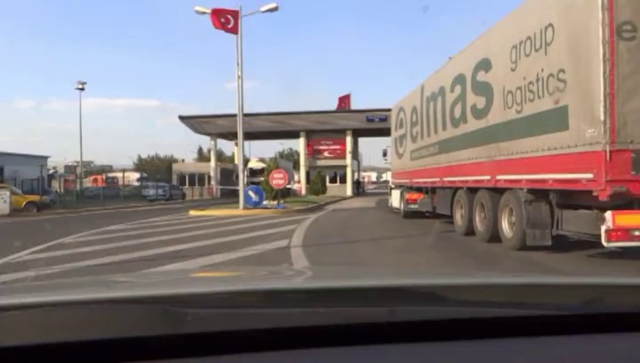 IPSALA SINIR KAPISINDA YIGILMA