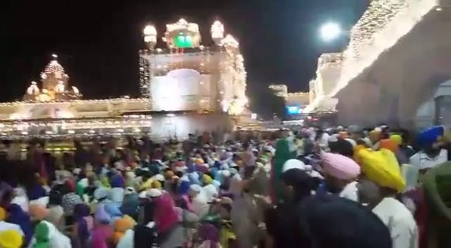 Kirtan at Sri Harmandir Sahib Amritsar