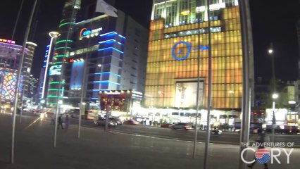 Walking around Seoul - Dongdaemun Design Plaza (DDP)