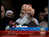 Rehman Malik visits Maulana Fazlur Rahman, inquires his well being