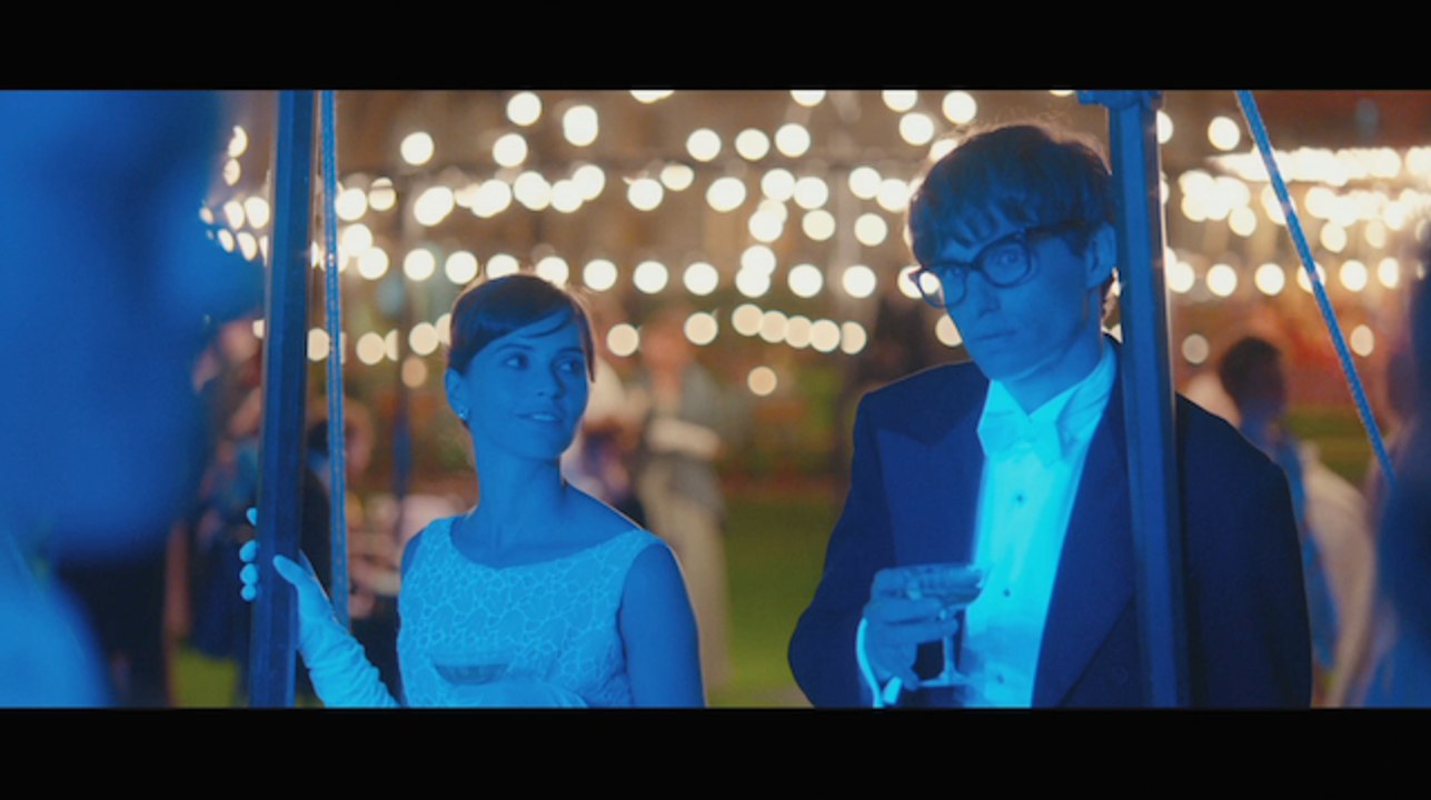 Eddie Redmayne, Felicity Jones in THE THEORY OF EVERYTHING Clip ('Tide')