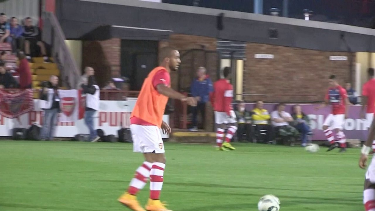 Wenger: 'Walcott würde bloßgestellt werden'