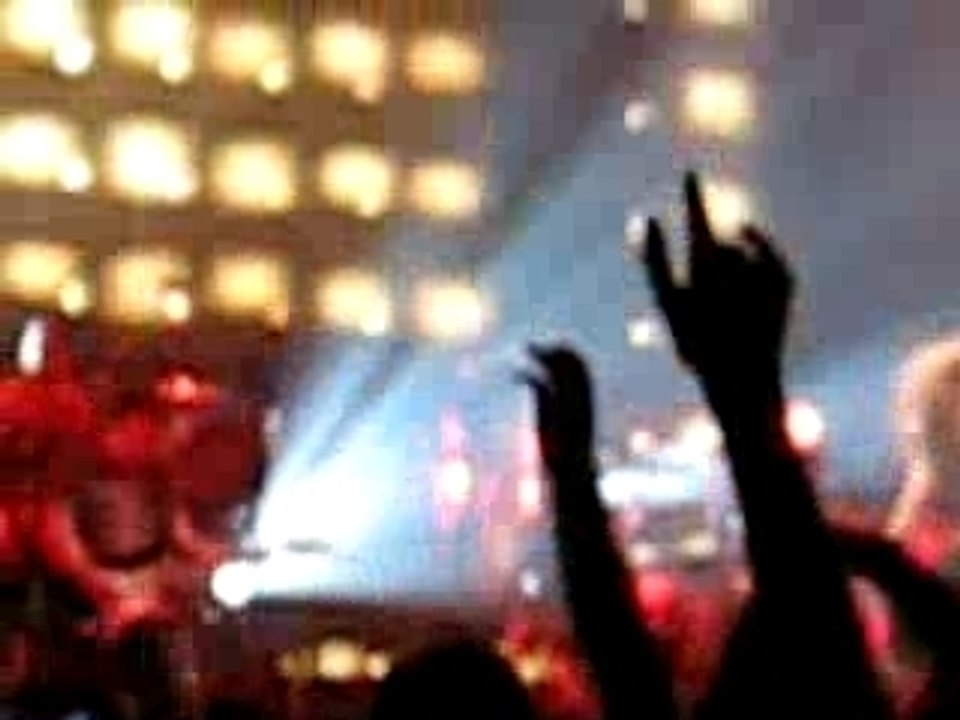 shakira paris bercy