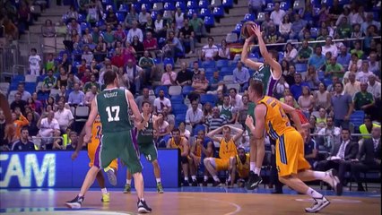 Play of the night: Kostas Vasileiadis, Unicaja Malaga