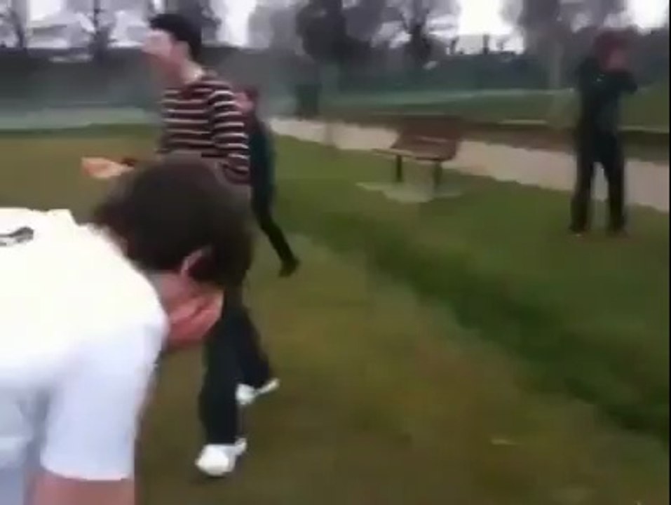 HaHaHa Idioti Dites