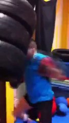 Kampioni Florian Marku ne stervitje