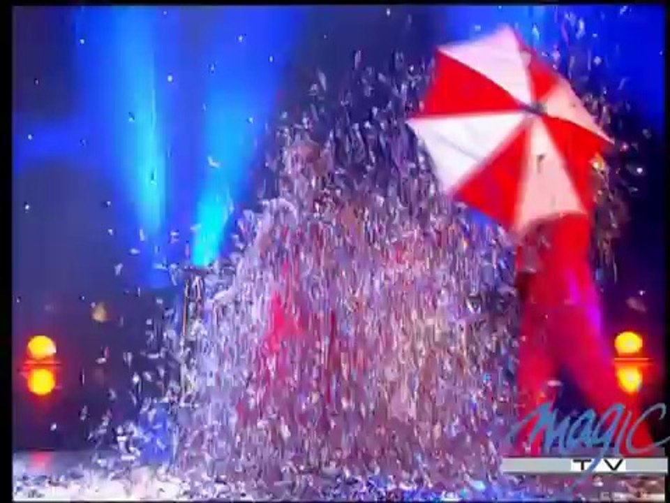 Duo Minasov - Transformistes - LE PLUS GRAND CABARET DU MONDE