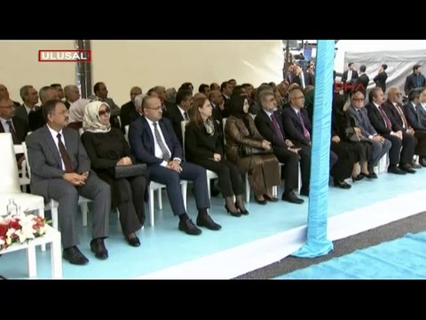 Türkiye'de iki siyasi anlayış var.