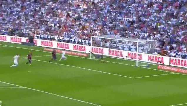 Benzema touche la barre et le poteau en 3 sec Real Madrid vs Barcelona El Classico