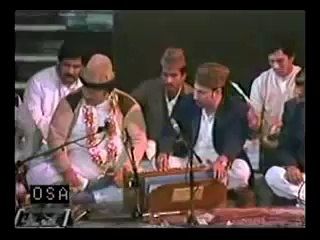 Nusrat Fatih Ali Khan -  Kaamli Waly Muhammad Na