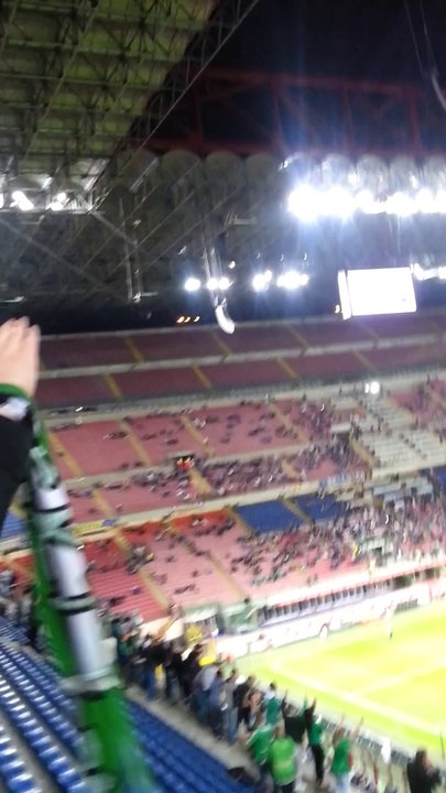 Vidéo ambiance Inter Milan/ASSE, tribunes