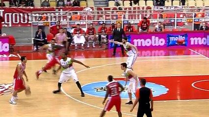 Sloukas, asistencia 'made in Laudrup'