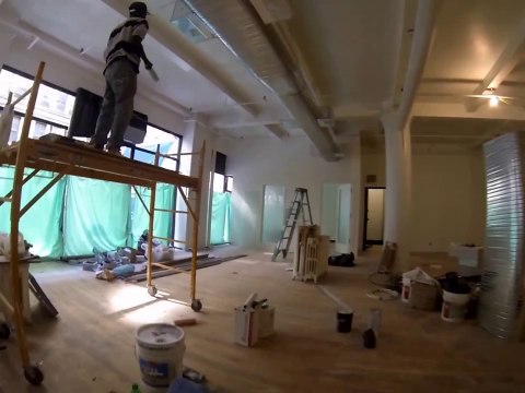 25TH & SIXTH AVE 6,500 SF BRIGHT FULL-FLOOR RAW CONDITION OFFICE LOFT