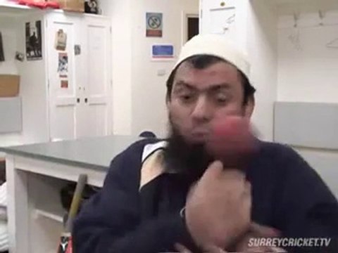 Saqlain Mushtaq explains the Doosra
