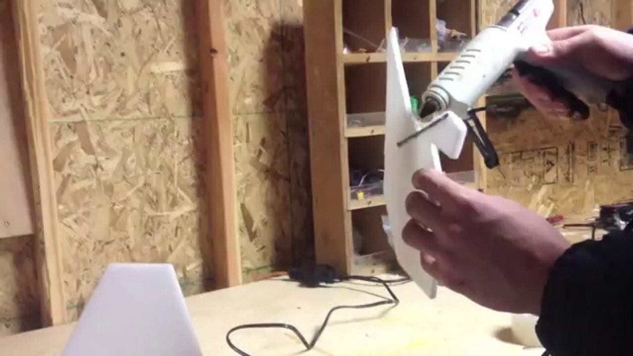 How to make RC Plane F22-V2 Fomic. (video 5)