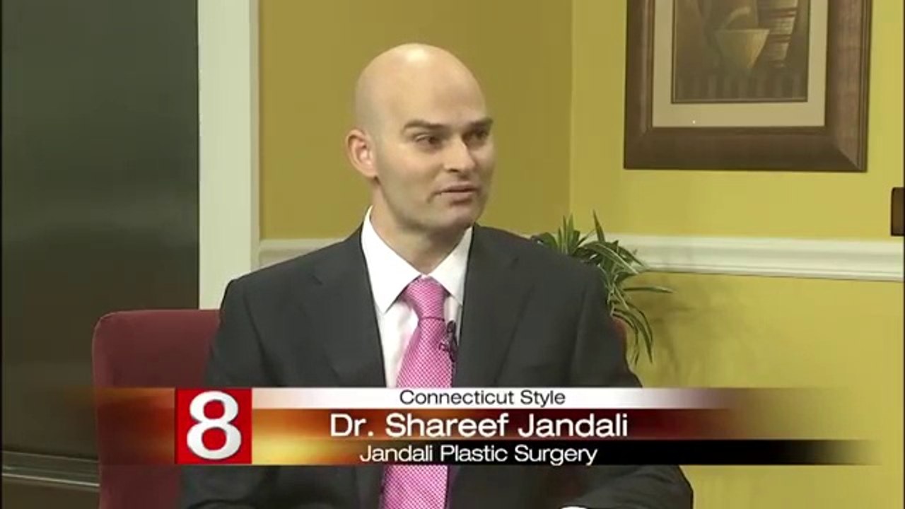 CoolSculpting Non-Surgical Fat Reduction by Freezing Fat Away