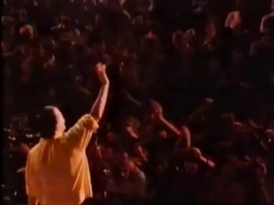 1985 - Everybody Wants to Rule The World (Massey Hall, Canadá)