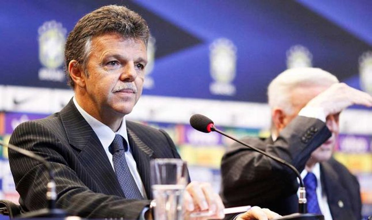 Romário detona Gilmar Rinaldi: 'Foi medíocre como jogador'