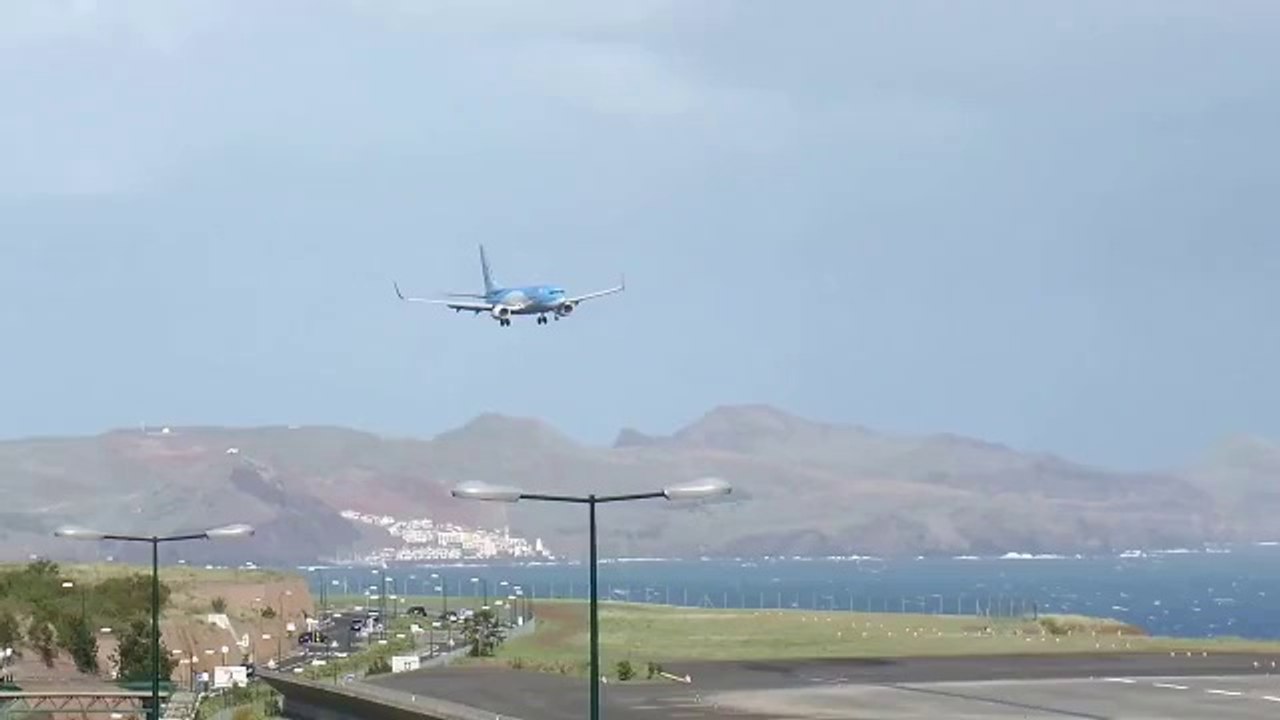 Uçağı Son Anda Çakılmaktan Kurtaran Pilot