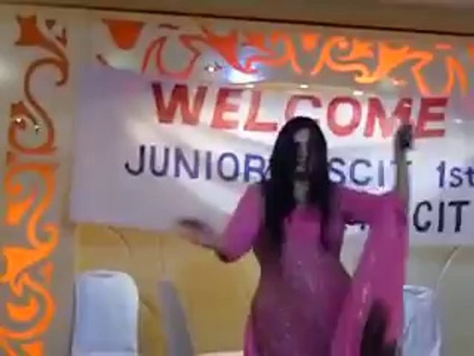 Nice  dance on indian school function
