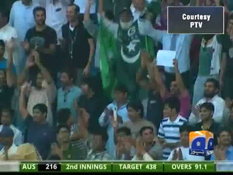 Pakistan crush Australia by 221 runs in first Test-Geo Reports-26 Oct 2014