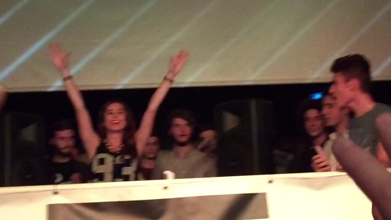 Juicy M Live 7