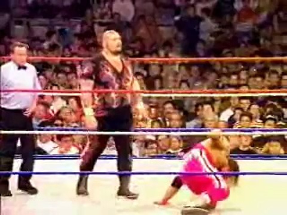 bam bam bigelow vs bret hart (wwf world tour barcellona 4-24-1993)